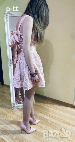 Дамска нежна рокля 