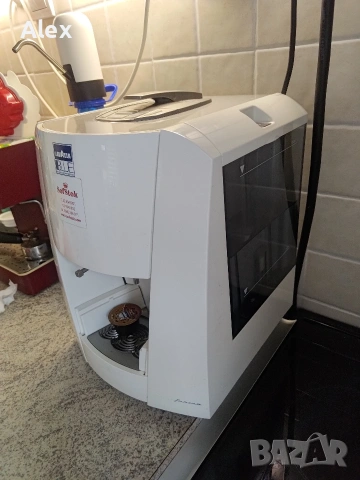 lavazza blue, снимка 2 - Кафемашини - 54955513