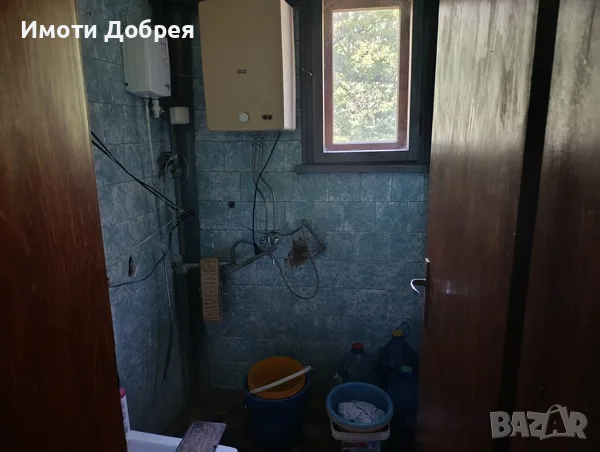 Здрава, масивна двуетажна къща с голям двор в Троянския Балкан -Троян, снимка 9 - Къщи - 55319873
