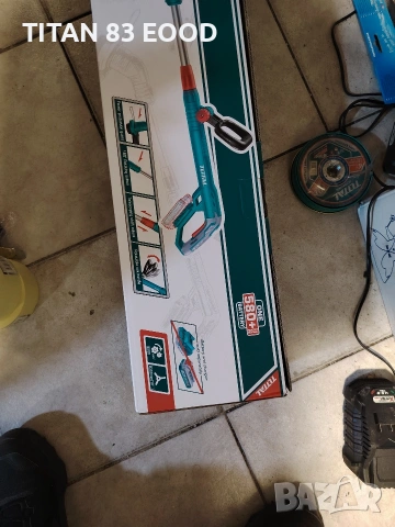 Акумулаторен тример за трева TOTAL, 20 V, без батерия , снимка 2 - Други инструменти - 54217791