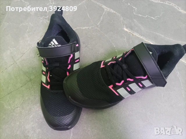 Детски маратонки Adidas, снимка 7 - Детски обувки - 54942230