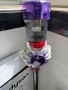 Вертикална Безжична Прахосмукачка Dyson V8 Advanced – 425W Мощност и до 40 мин. Работа!, снимка 2