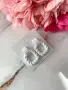 обеци в бяло тип плетка , снимка 1