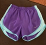 M Nike къси дамски спортни панталонки, летни къси гащи Найк, снимка 1