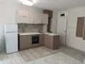 Собствени дава под наем тристаен в Центъра до Капана, снимка 2