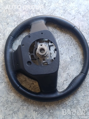 Волан кожен за Тойота Ярис / Toyota Yaris 2011 - 2016г., снимка 3 - Части - 54513781