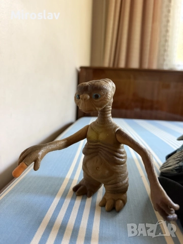 фигурка E.T. (Извънземното) – LJN Toys 1982 г. със светещ пръст - оригинална - ретро, снимка 2 - Колекции - 55355212