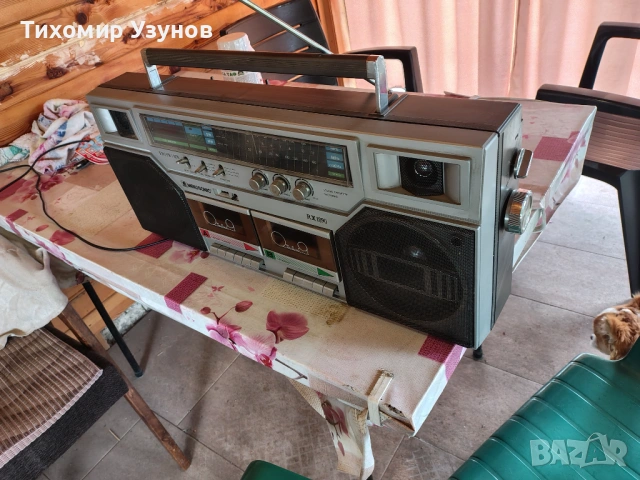 Радиокасетофон, снимка 3 - Радиокасетофони, транзистори - 54338295