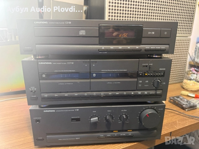 Audio System "Grundig" V-101 VFF-101 Double Casette Deck и CD-101 Моделите са произвеждани между 199, снимка 2 - Аудиосистеми - 54342258