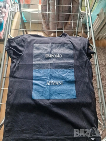 Оригинална тениска Emporio Armani, снимка 3 - Тениски - 55002558