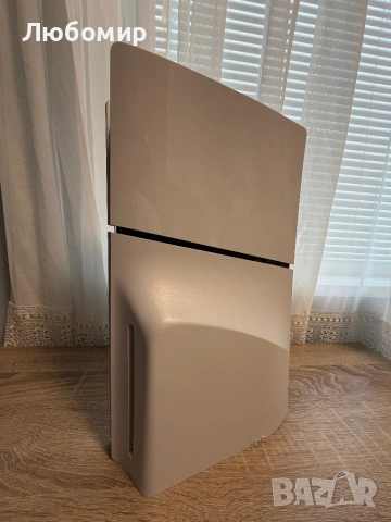 PlayStation 5 Slim + два контролера и игри, снимка 4 - PlayStation конзоли - 54337439