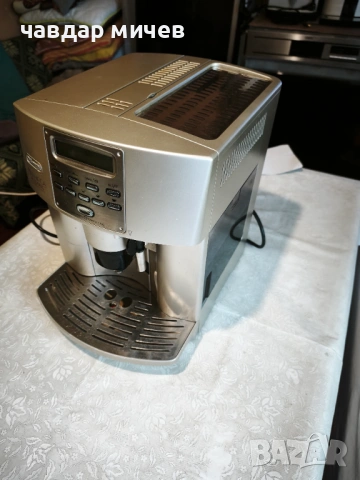 Кафемашина Delonghi Magnifica Cappuccino , снимка 5 - Кафемашини - 54696443