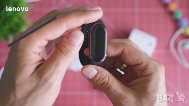 Xiaomi Smart Band 8 - почти нова