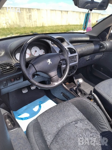 Peugeot 206CC 1.6 HDi, снимка 11 - Автомобили и джипове - 54894607