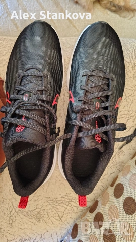 чисто нови Маратонки Nike, снимка 3 - Маратонки - 54934093
