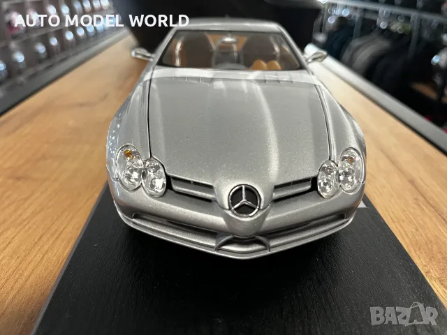 Колекционерки модел метална количка DAIMLER MERCEDES SLR VISION 1:18 95.84 лв. / 49 €, снимка 6 - Колекции - 55507607