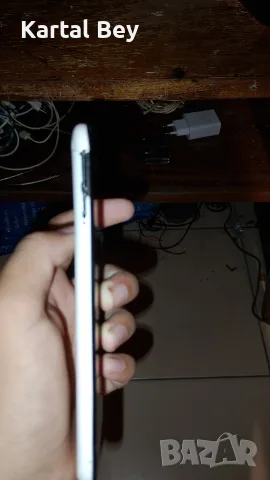 продавам счупен телефони за части samsung и redmi
