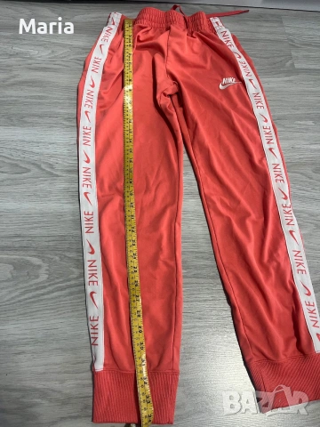 Детско долнище Nike XL (158–166 см), снимка 4 - Детски анцузи и суичери - 55149459