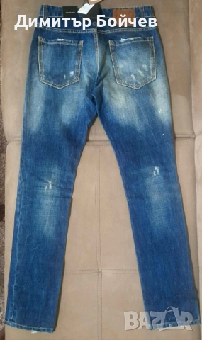 Оригинални нови дънки DSQUARED мъжки, снимка 2 - Дънки - 54809692