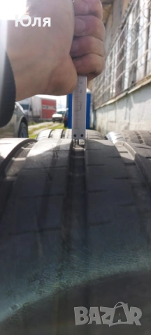 Гуми лято 235/35/19, снимка 9 - Гуми и джанти - 54194610