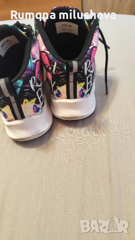 Детски маратонки номер35и 36, снимка 5 - Детски маратонки - 51458287