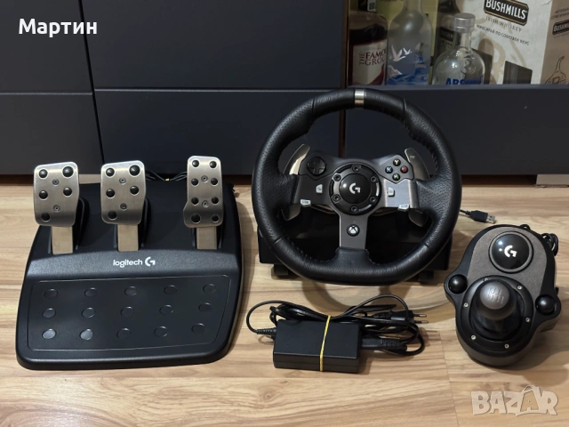 Волан Logitech G920 + Shifter, снимка 2 - Джойстици и геймпадове - 53688847