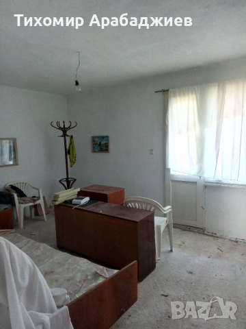 Продавам 2 къщи с 2 навеса , снимка 2 - Къщи - 55053211