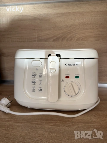 Фритюрник Crown CDF-2518, снимка 2 - Фритюрници - 54301364