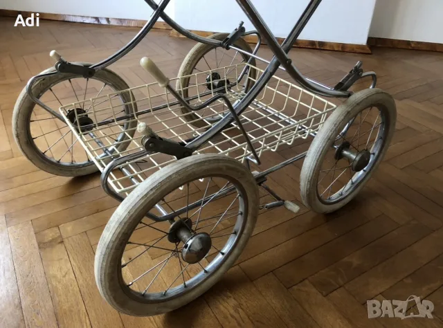 Ретро бебешка количка , снимка 3 - Детски колички - 55595563
