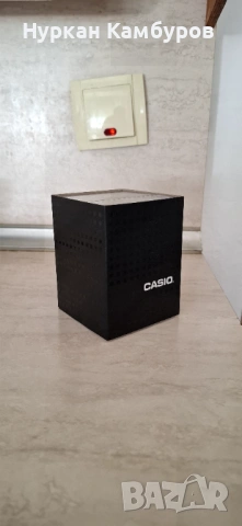 Часовник casio