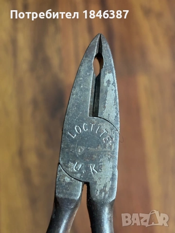 Стари клещи, за усукване на тел Loctite U.K. 1986 г., снимка 2 - Клещи - 54853611