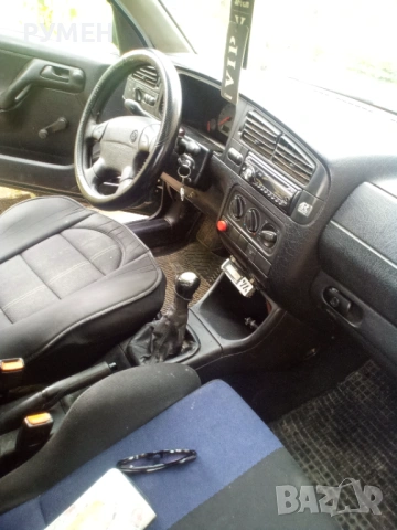 VW голф 3, снимка 3 - Автомобили и джипове - 54657715