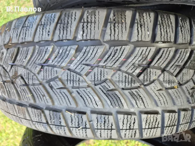 Зимни гуми Goodyear 235/55/19, снимка 4 - Гуми и джанти - 55435954