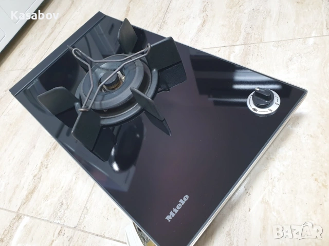 Miele KM406 Газов Плот за Вграждане