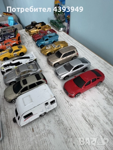 Hot wheels - колички , снимка 6 - Коли, камиони, мотори, писти - 55672795