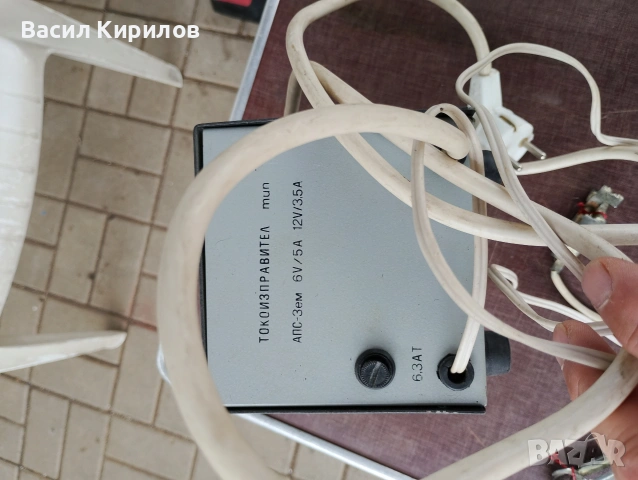 Зарядно за акумулатор от соца , снимка 3 - Други машини и части - 55175417