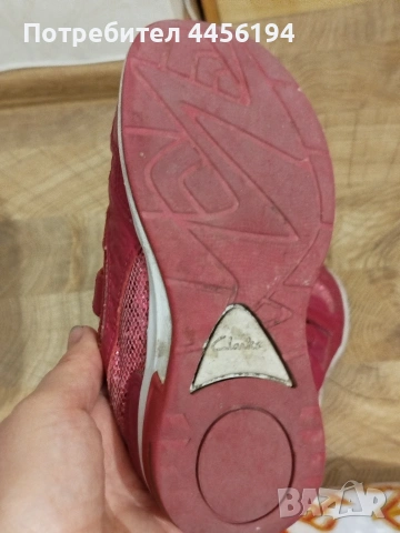 Детски маратонки Clarks , снимка 7 - Детски маратонки - 54655355
