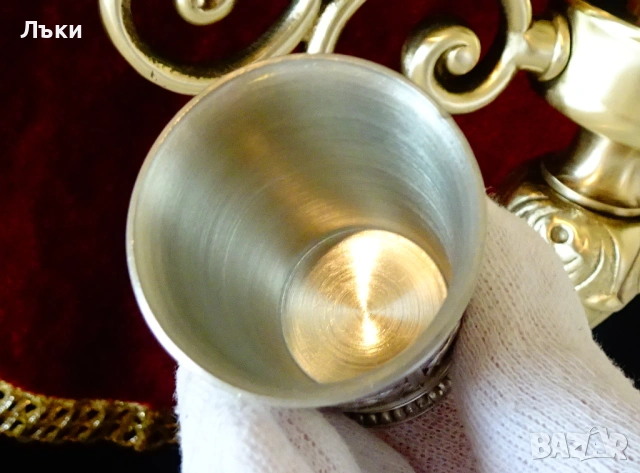 Калаена чаша за ракия с пастирски картини. , снимка 2 - Антикварни и старинни предмети - 54271375