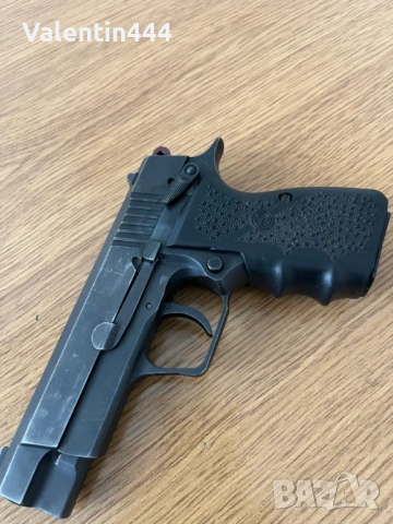 ПИСТОЛЕТ "АРКУС - 98", кал. 9х19мм  - ДЕАКТИВИРАН/ОБЕЗОПАСЕН., снимка 7 - Бойно оръжие - 54024081