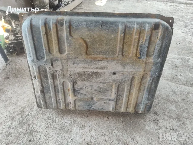 Резервоар Бензин + Нивомер Бордови За Форд Транзит 1984г / Ford Transit 1984y