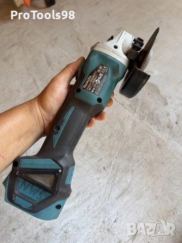 Makita DGA 511 безчетков ъглошлайф, снимка 4 - Ъглошлайфи - 55361227