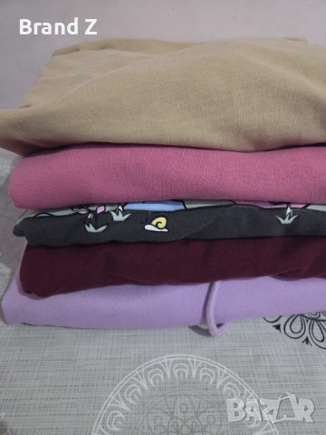 Лот 5 бр суитшъра 10 /11г , снимка 2 - Детски анцузи и суичери - 54182520