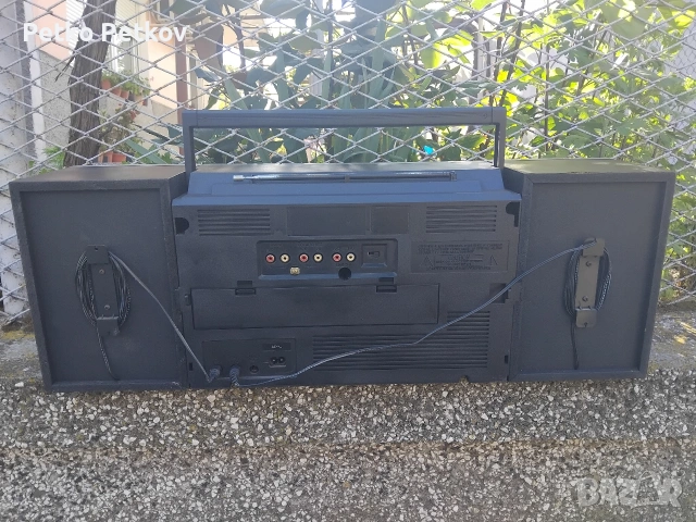 Продавам Голям Тежък Касетофон ( NORDMENDE DISKO STERO SYSTEM 6694 ) , снимка 3 - Радиокасетофони, транзистори - 54436920