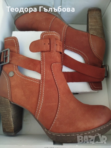 Дамски боти Clarks, снимка 9 - Дамски боти - 54829286