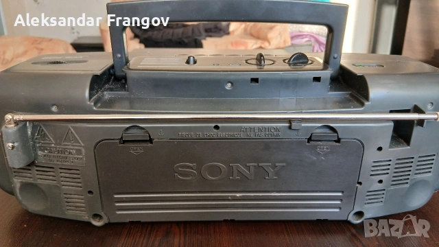 SONY CFS - 200, снимка 2 - Радиокасетофони, транзистори - 54404021