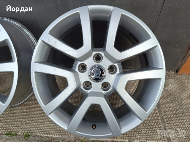 ОРИГИНАЛНИ джанти 17 ' цола 5x112 SKODA / Шкода ЕТ45 7J 57,1, снимка 11 - Гуми и джанти - 54568946