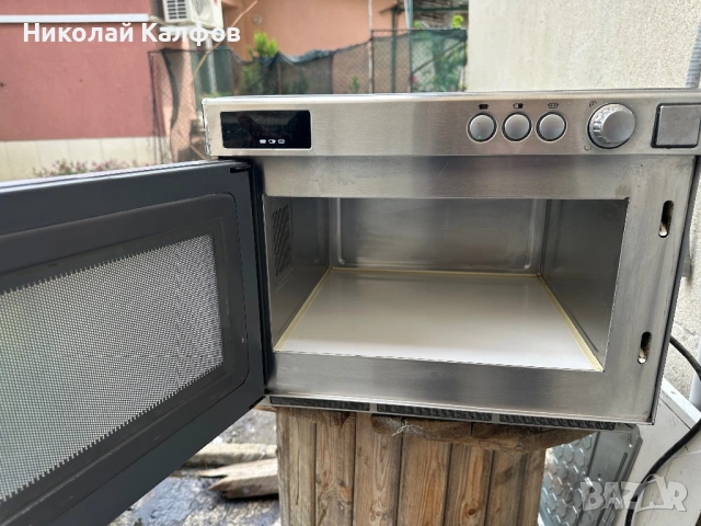 Професионална микровълнова фурна Панасоник, снимка 4 - Печки, фурни - 54611182