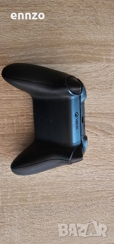 джойстик за Xbox one , снимка 2 - Xbox конзоли - 54625205