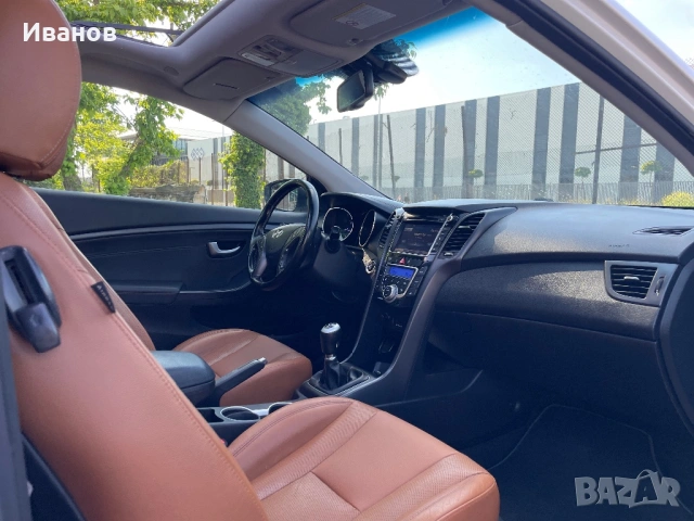 Хюндай I30 Exclusive, снимка 9 - Автомобили и джипове - 54448444