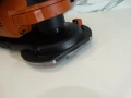 Hilti DGH 150 - Машина за шлайфане на бетон, снимка 8